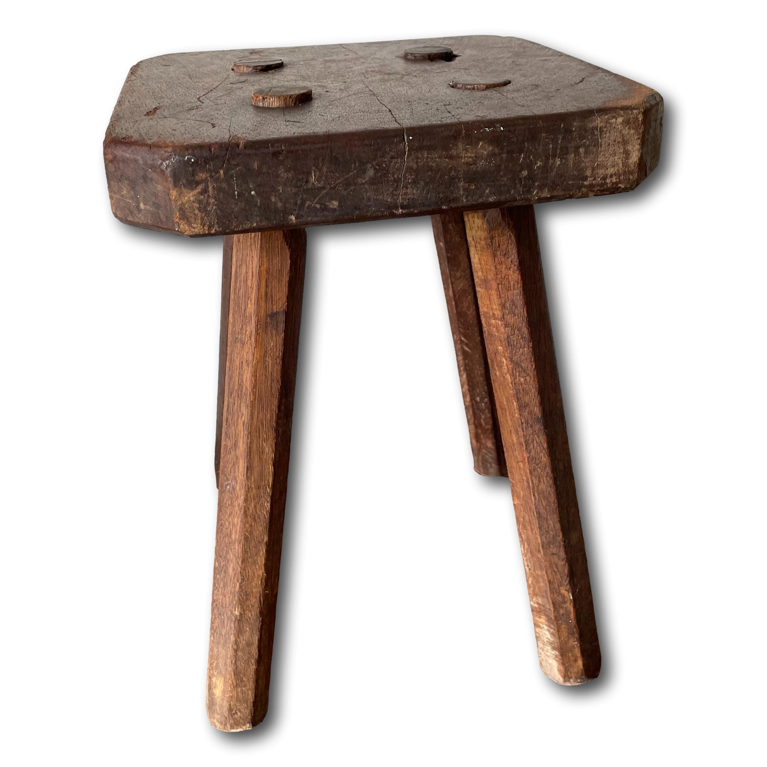 Tabouret de traite